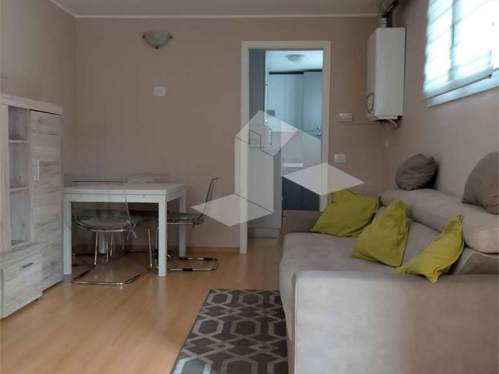 appartamento in affitto a Reggio nell'Emilia in zona Orologio