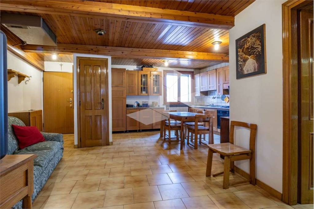 appartamento in affitto a Reggio nell'Emilia in zona Città Storica