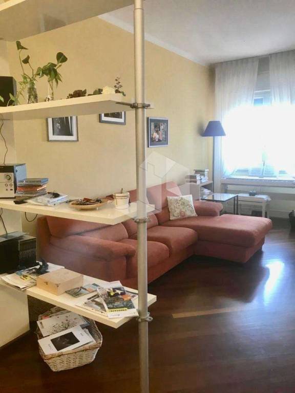 appartamento in affitto a Reggio nell'Emilia in zona Città Storica