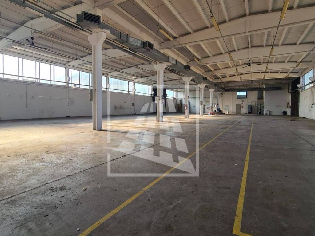 capannone in affitto a Reggio nell'Emilia in zona Mancasale