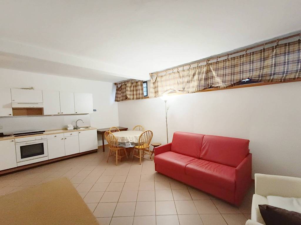 appartamento in affitto a Reggio nell'Emilia