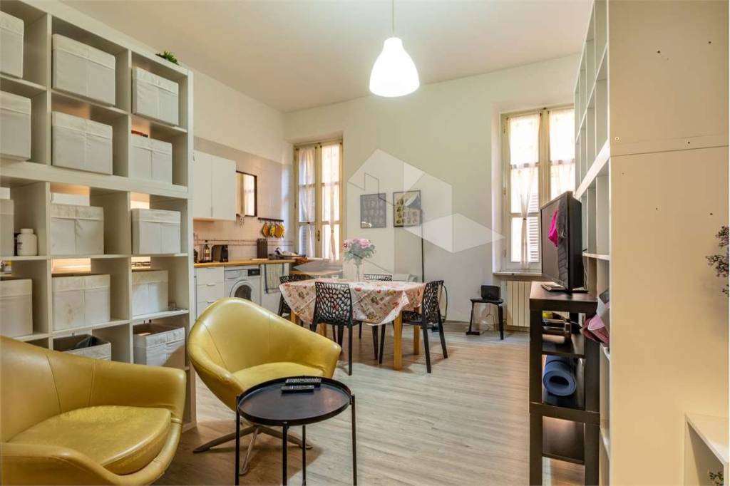 appartamento in affitto a Reggio nell'Emilia in zona Città Storica