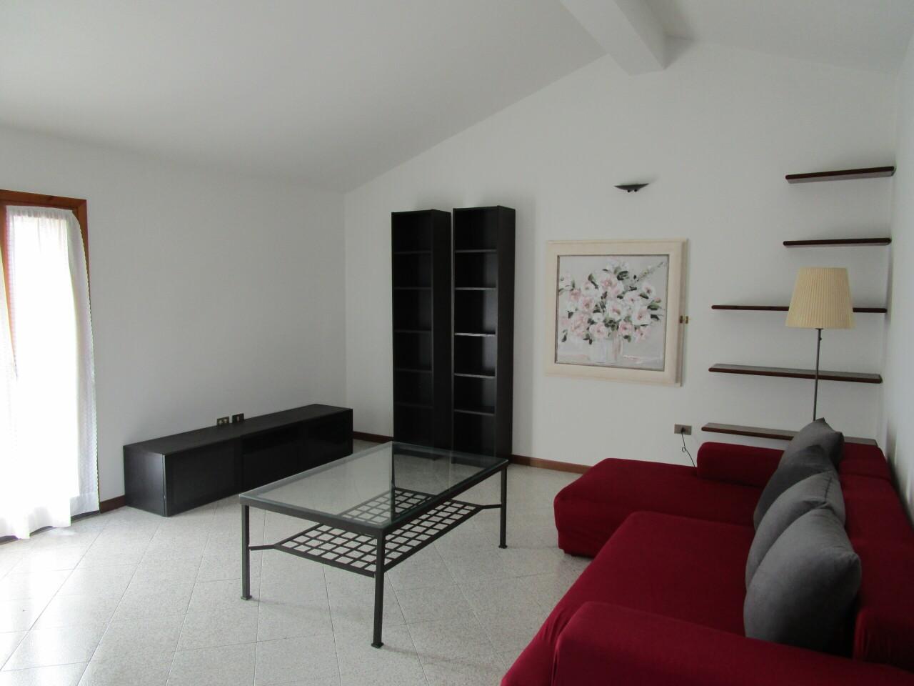 appartamento in affitto a Reggio nell'Emilia in zona Regina Pacis