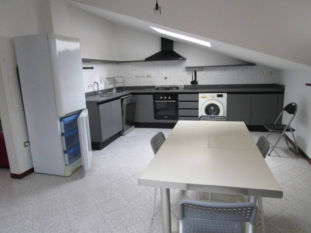 appartamento in affitto a Reggio nell'Emilia in zona Regina Pacis