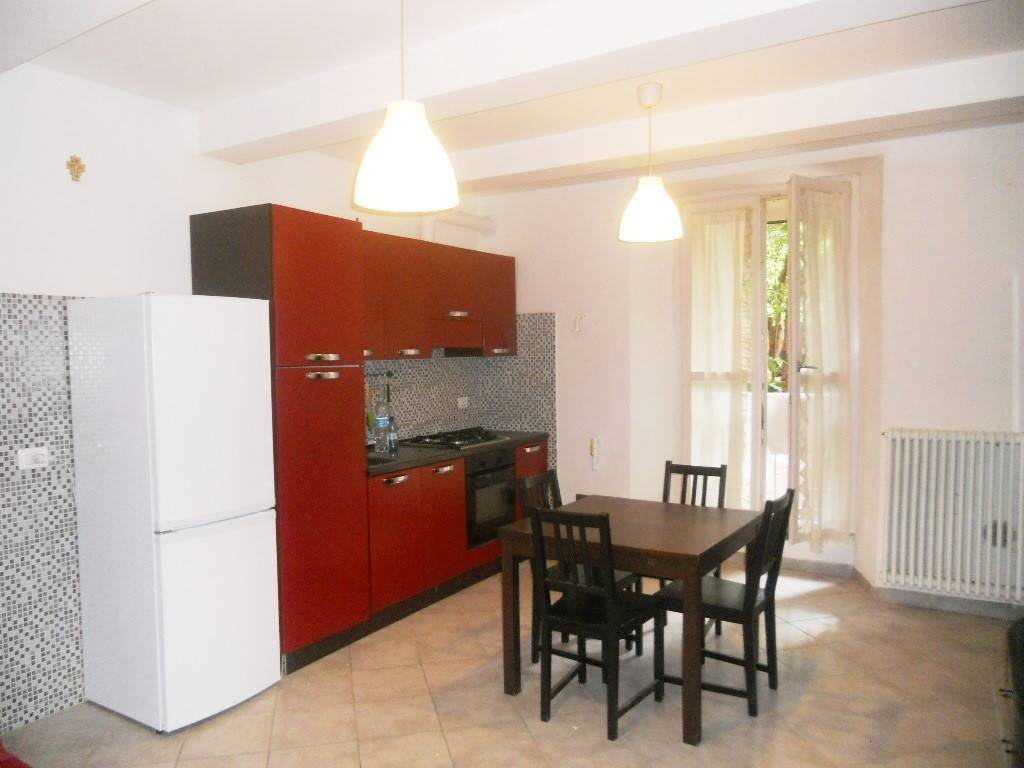 appartamento in affitto a Reggio nell'Emilia in zona Città Storica