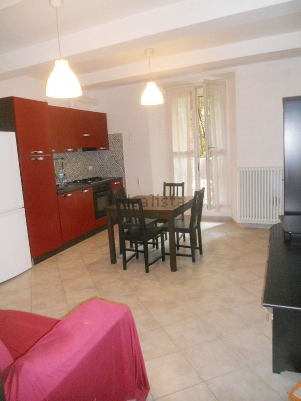 appartamento in affitto a Reggio nell'Emilia in zona Città Storica