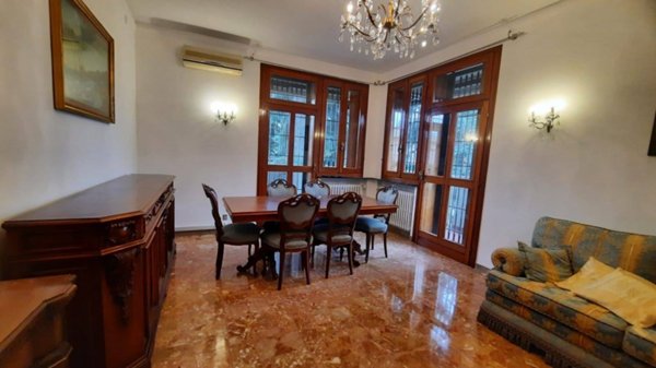 appartamento in affitto a Reggio nell'Emilia