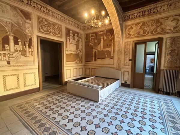 appartamento in affitto a Reggio nell'Emilia in zona Città Storica