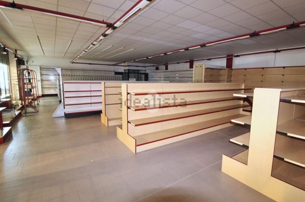 ufficio in affitto a Reggio nell'Emilia in zona Sesso