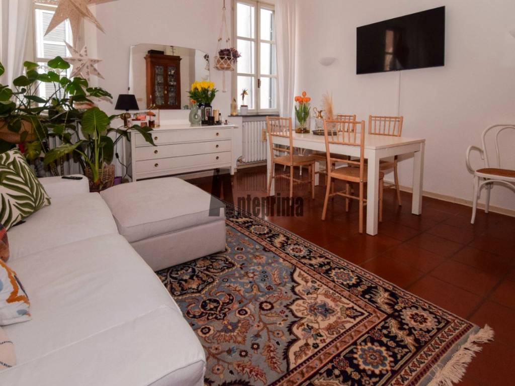 appartamento in affitto a Reggio nell'Emilia in zona Città Storica