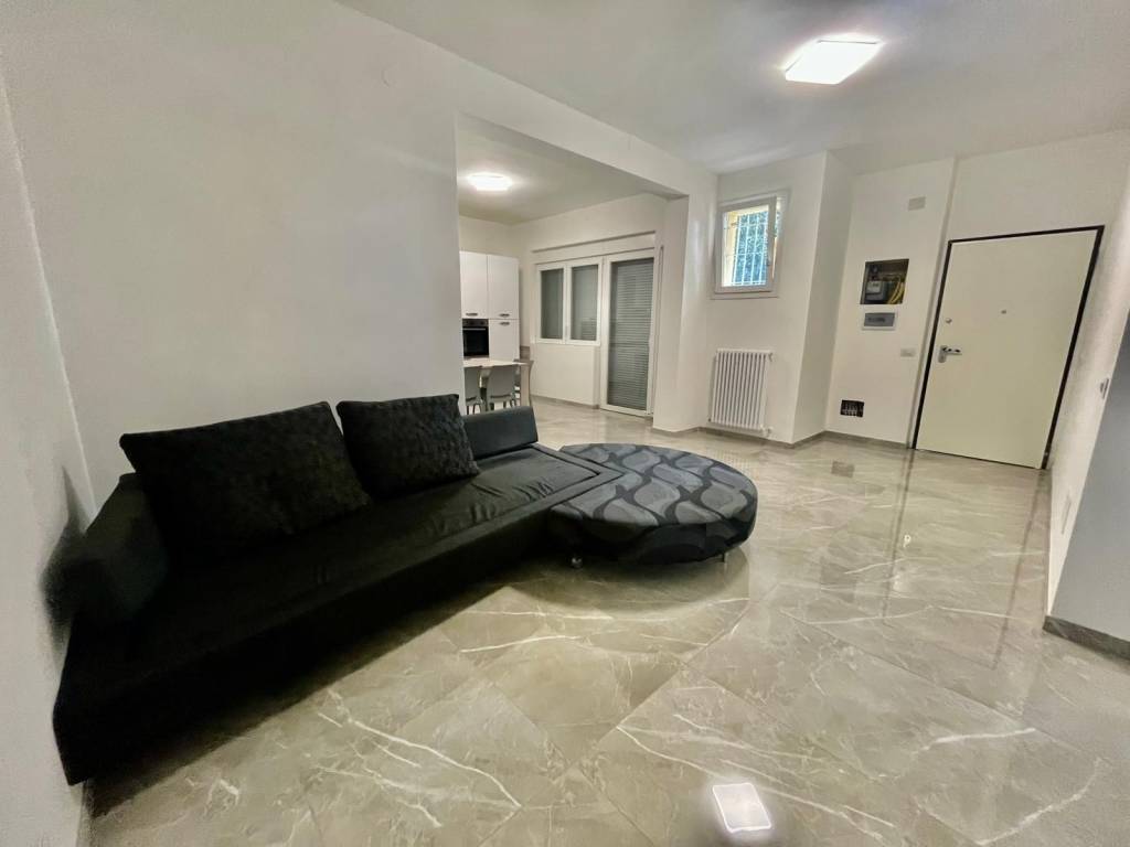 appartamento in affitto a Reggio nell'Emilia in zona Regina Pacis