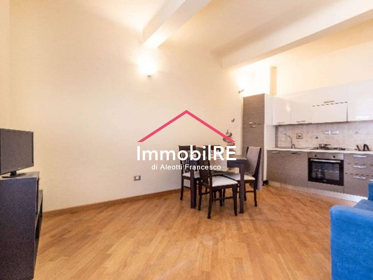 appartamento in affitto a Reggio nell'Emilia in zona Città Storica