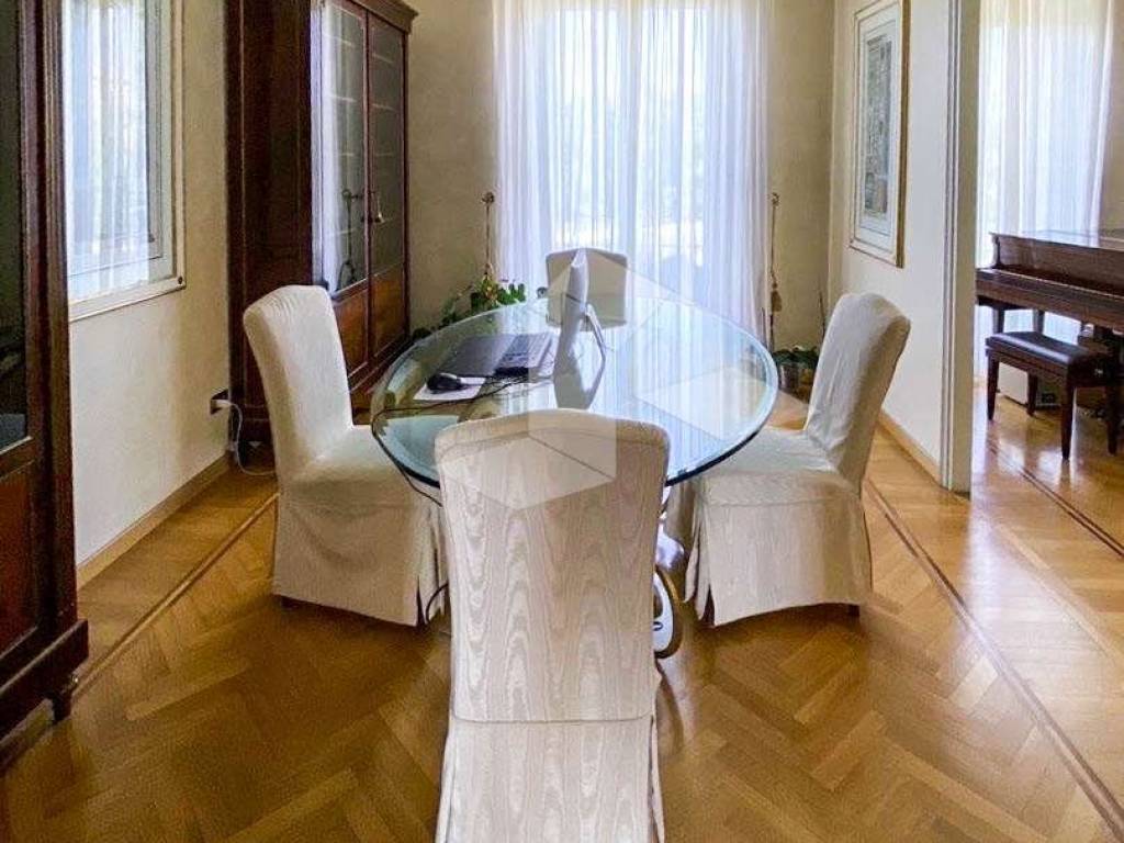 appartamento in affitto a Reggio nell'Emilia in zona Città Storica