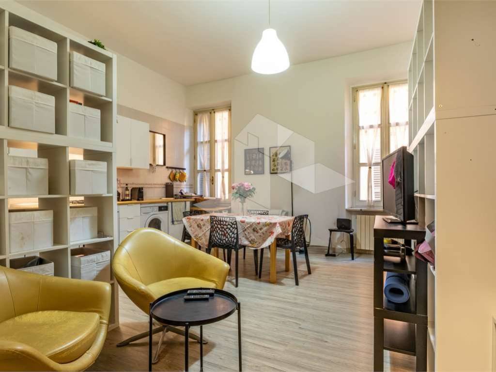 appartamento in affitto a Reggio nell'Emilia in zona Città Storica