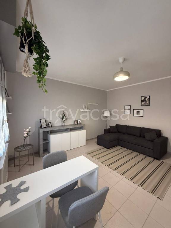 appartamento in affitto a Reggio nell'Emilia in zona Città Storica