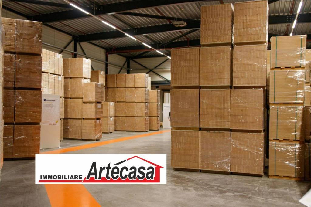 capannone in affitto a Reggio nell'Emilia in zona Sesso