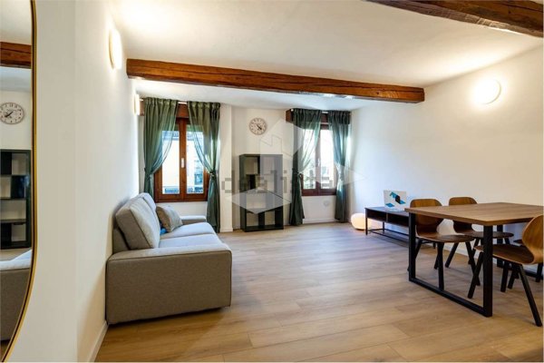 appartamento in affitto a Reggio nell'Emilia in zona Città Storica