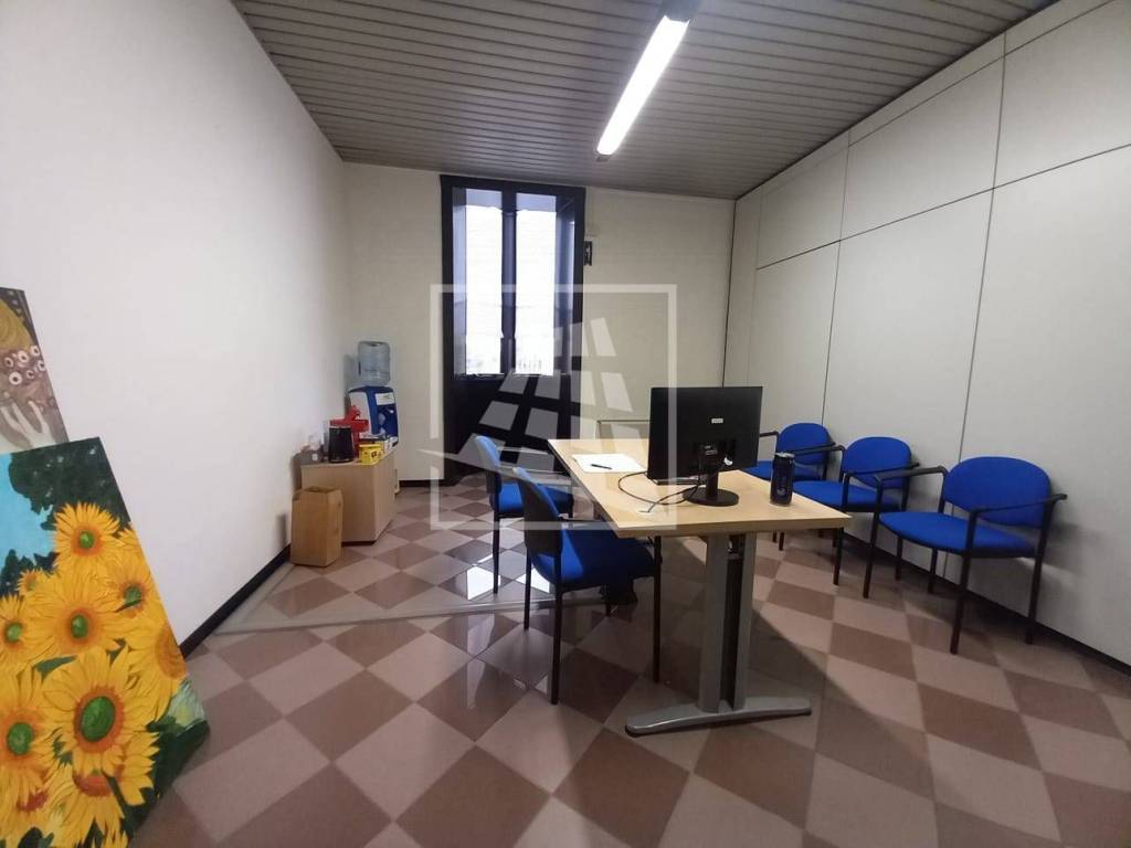 ufficio in affitto a Reggio nell'Emilia in zona Città Storica