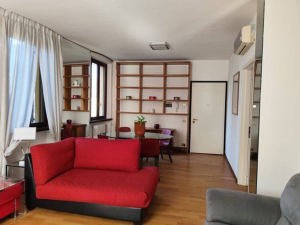 appartamento in affitto a Reggio nell'Emilia in zona Città Storica