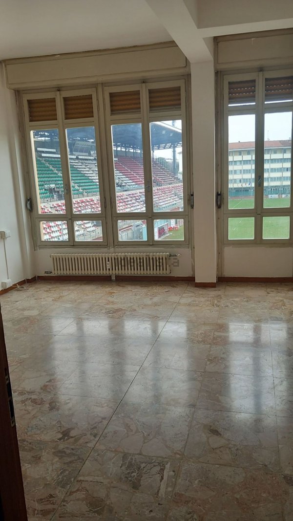 appartamento in affitto a Reggio nell'Emilia