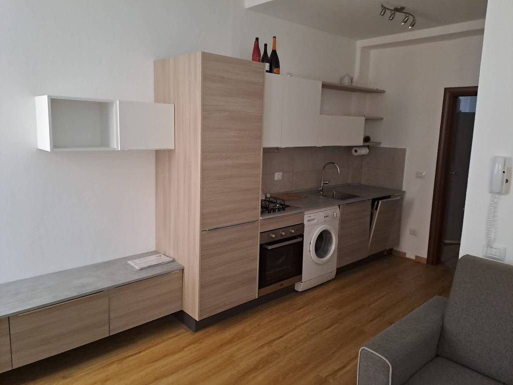 appartamento in affitto a Reggio nell'Emilia in zona Città Storica