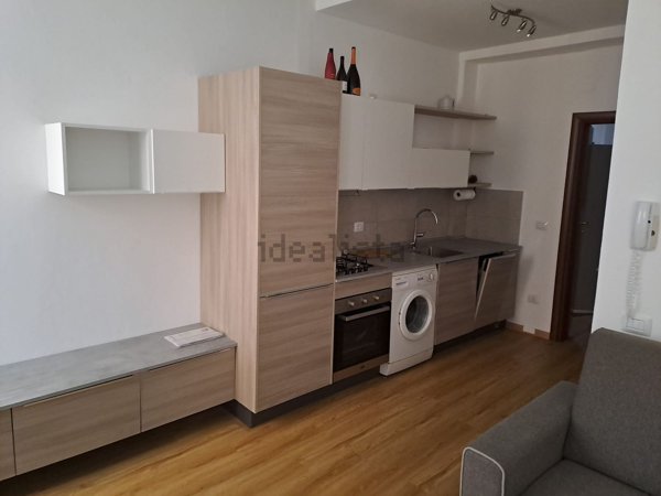 appartamento in affitto a Reggio nell'Emilia in zona Città Storica