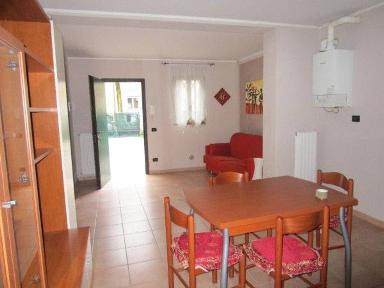 appartamento in affitto a Reggio nell'Emilia in zona Città Storica