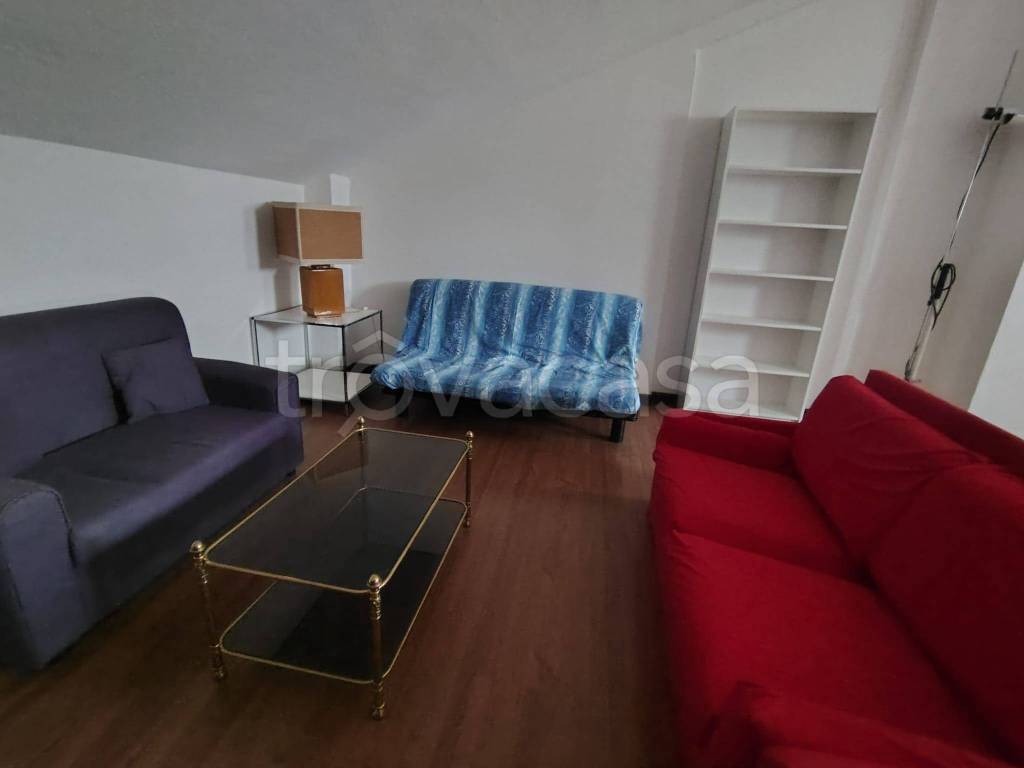 appartamento in affitto a Reggio nell'Emilia in zona Città Storica