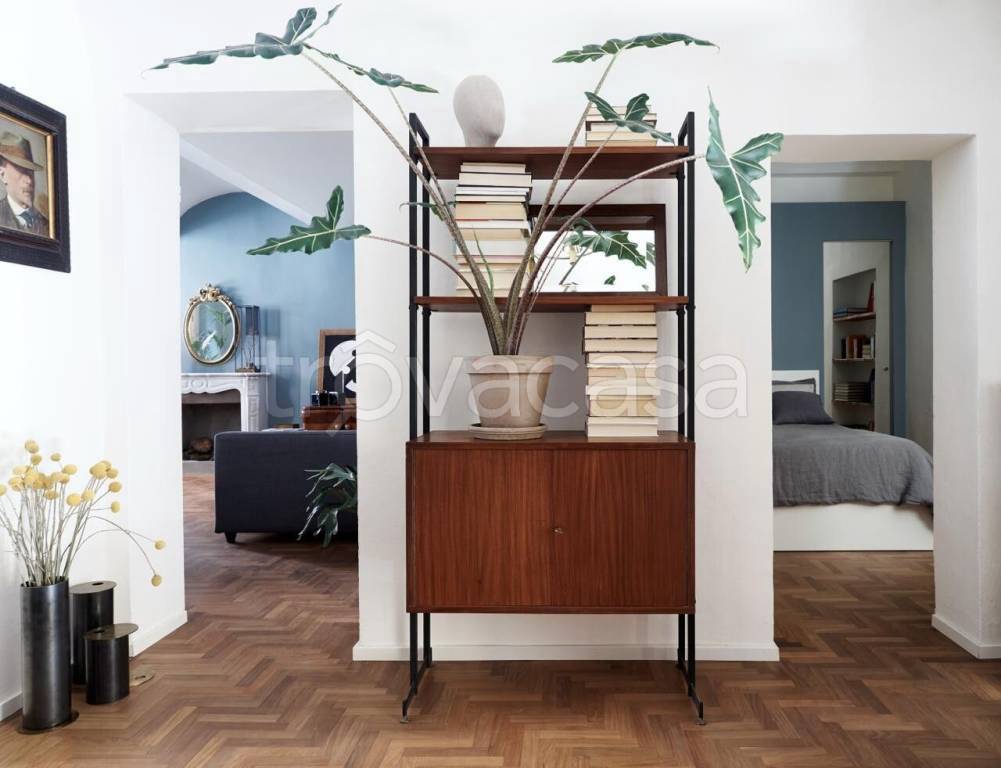 appartamento in affitto a Reggio nell'Emilia in zona Città Storica