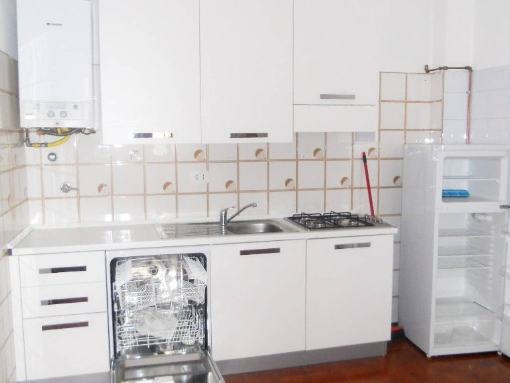 appartamento in affitto a Reggio nell'Emilia in zona Città Storica