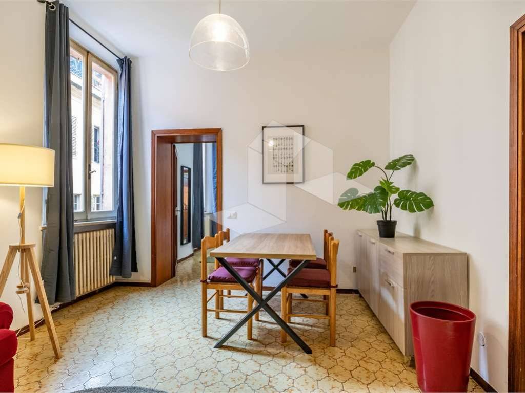 appartamento in affitto a Reggio nell'Emilia in zona Città Storica