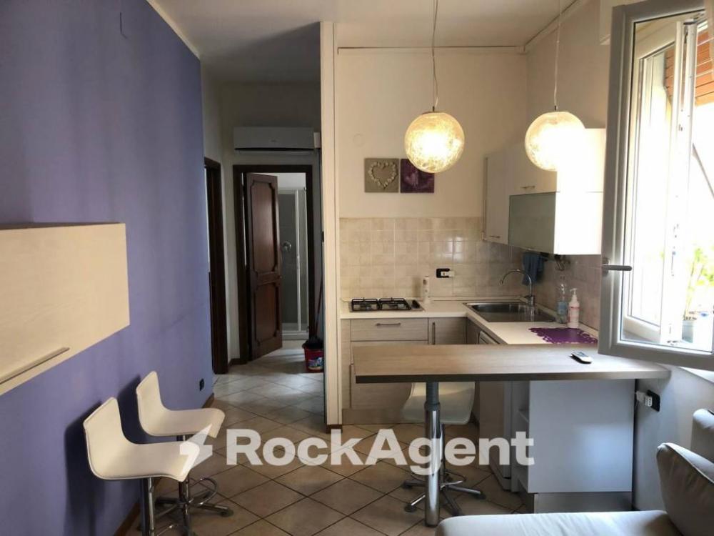 appartamento in affitto a Reggio nell'Emilia in zona Città Storica