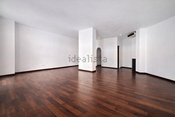 appartamento in affitto a Reggio nell'Emilia in zona Città Storica