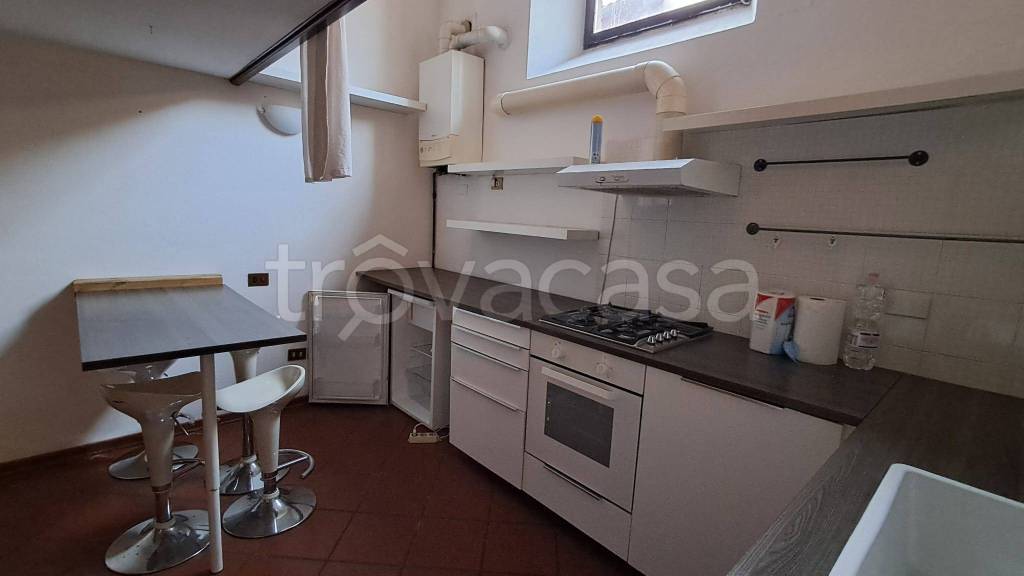 appartamento in affitto a Reggio nell'Emilia in zona Città Storica