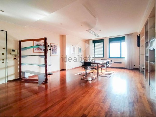 appartamento in affitto a Reggio nell'Emilia