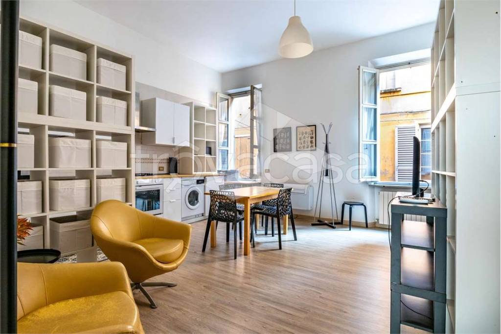 appartamento in affitto a Reggio nell'Emilia in zona Città Storica