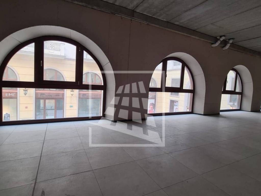 ufficio in affitto a Reggio nell'Emilia in zona Città Storica