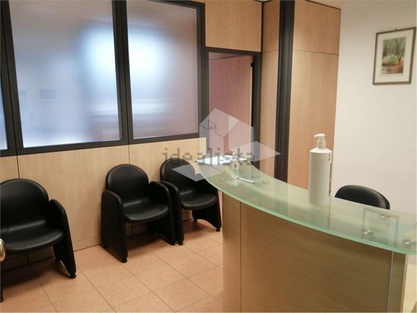 ufficio in affitto a Reggio nell'Emilia in zona Tribunale