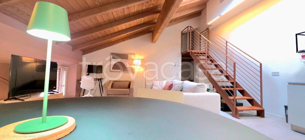 appartamento in affitto a Reggio nell'Emilia in zona Città Storica