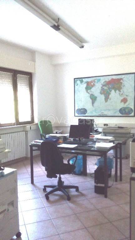 ufficio in affitto a Reggio nell'Emilia in zona Rosta Nuova
