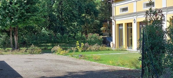 appartamento in affitto a Reggio nell'Emilia in zona Città Storica