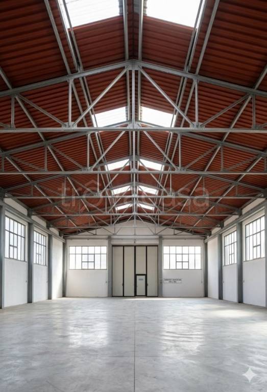 locale commerciale in affitto a Reggio nell'Emilia in zona Santa Croce