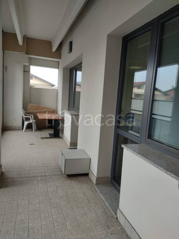 ufficio in affitto a Reggio nell'Emilia in zona Pieve Modolena