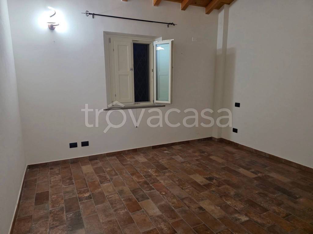 casa indipendente in affitto a Reggio nell'Emilia in zona Orologio