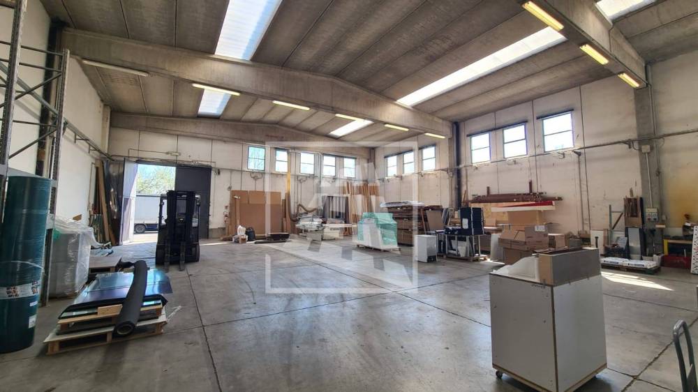 capannone in affitto a Reggio nell'Emilia