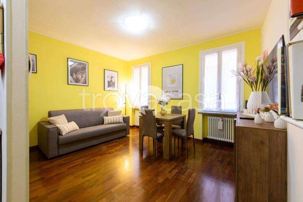 appartamento in affitto a Reggio nell'Emilia in zona Città Storica