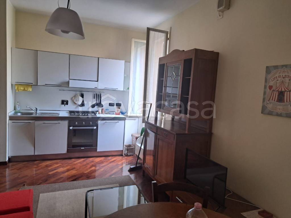 appartamento in affitto a Reggio nell'Emilia in zona Città Storica
