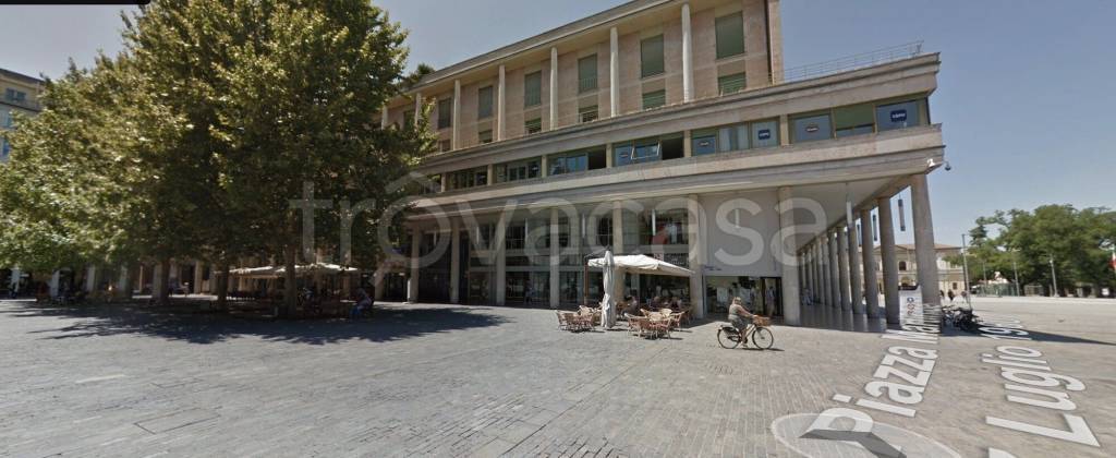 appartamento in affitto a Reggio nell'Emilia in zona Città Storica