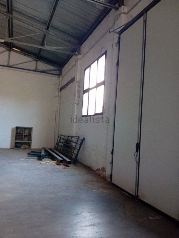 capannone in affitto a Reggio nell'Emilia in zona Santa Croce