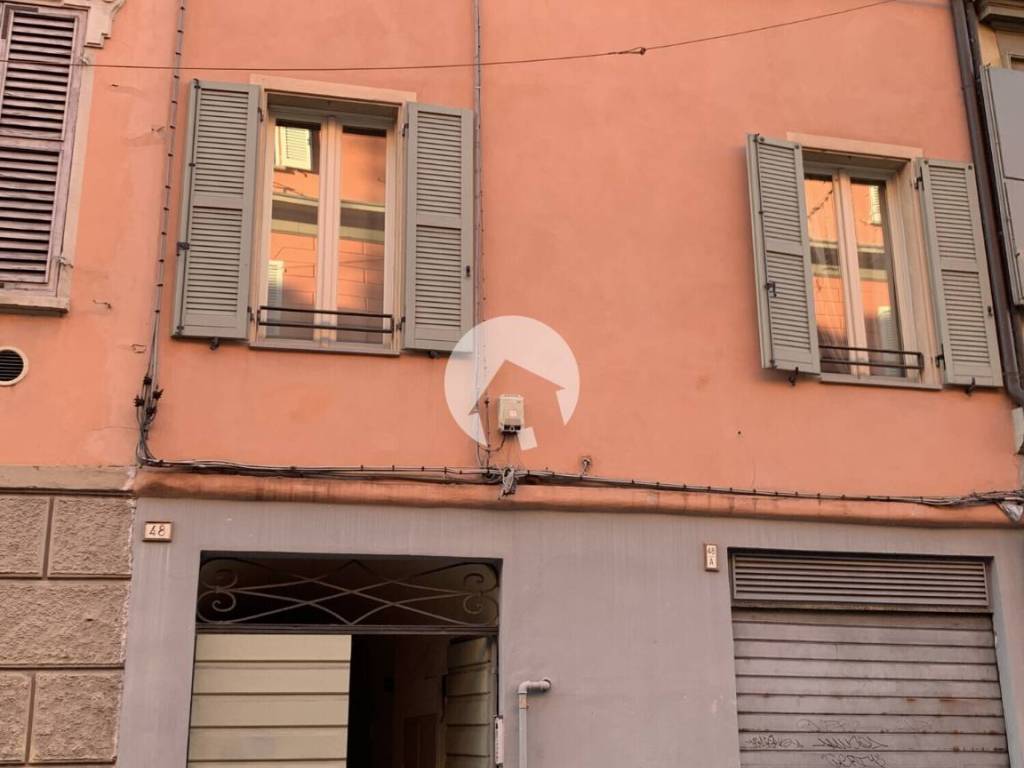 appartamento in affitto a Reggio nell'Emilia in zona Città Storica